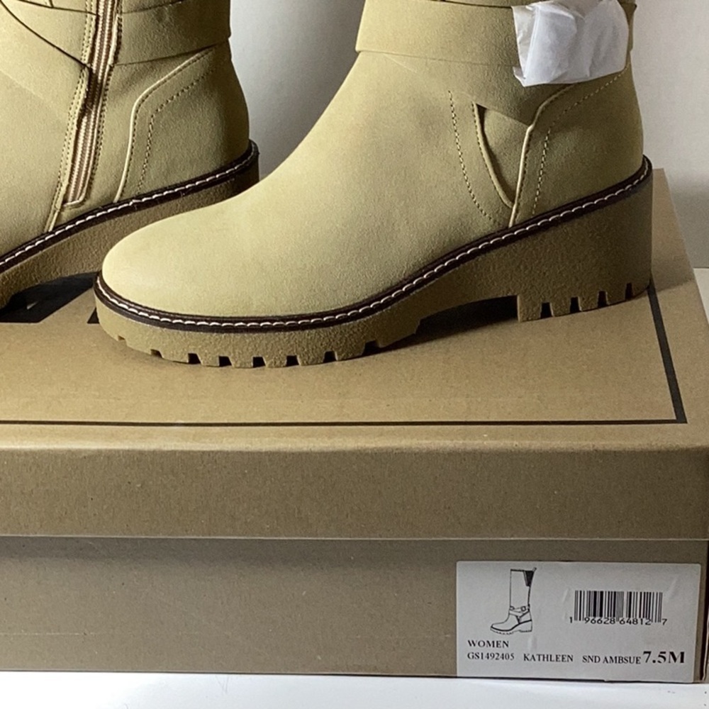 Tan Knee-High Women's Boots MIA
Kathleen - Picture 13 of 15